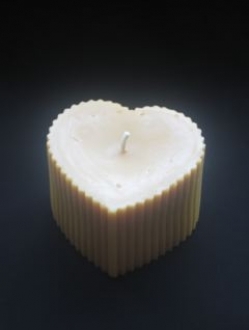 Beeswax 3″ x 4″ Heart Pillar Candle – 1 units (HP)